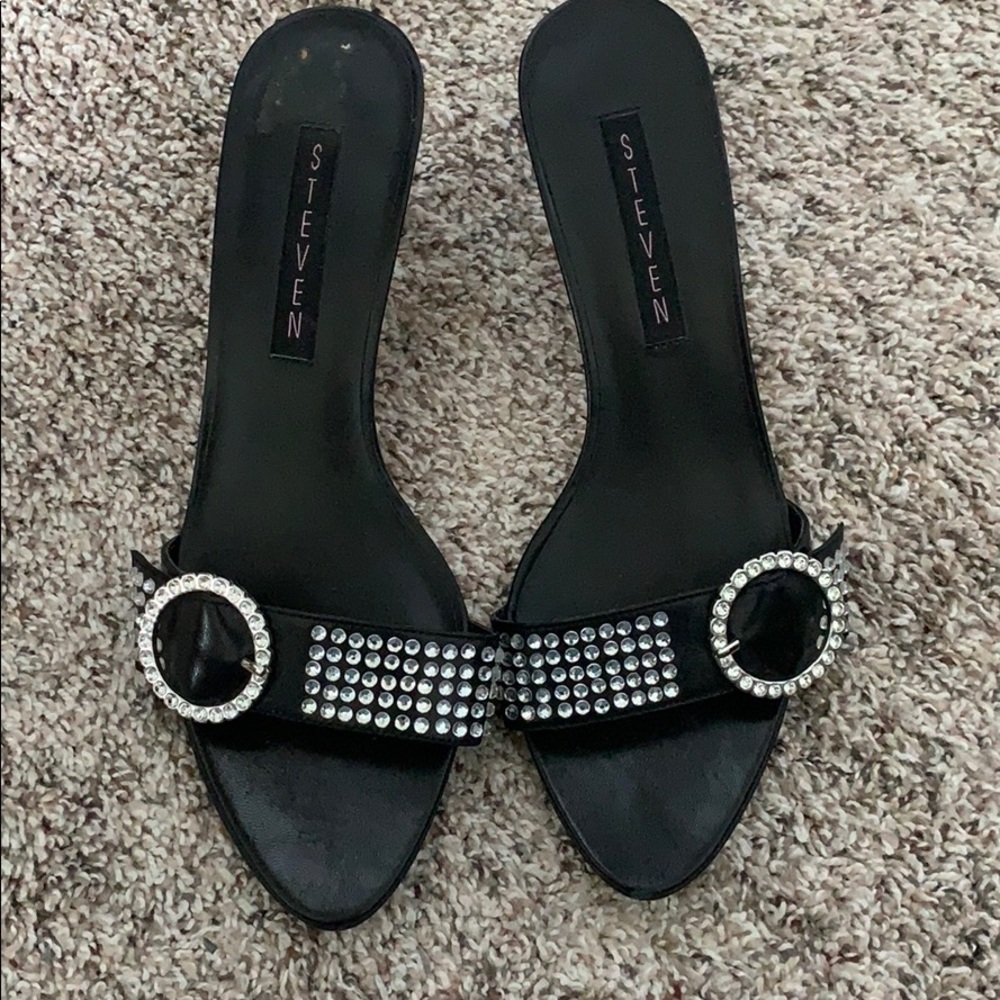 Steve Madden extra photos